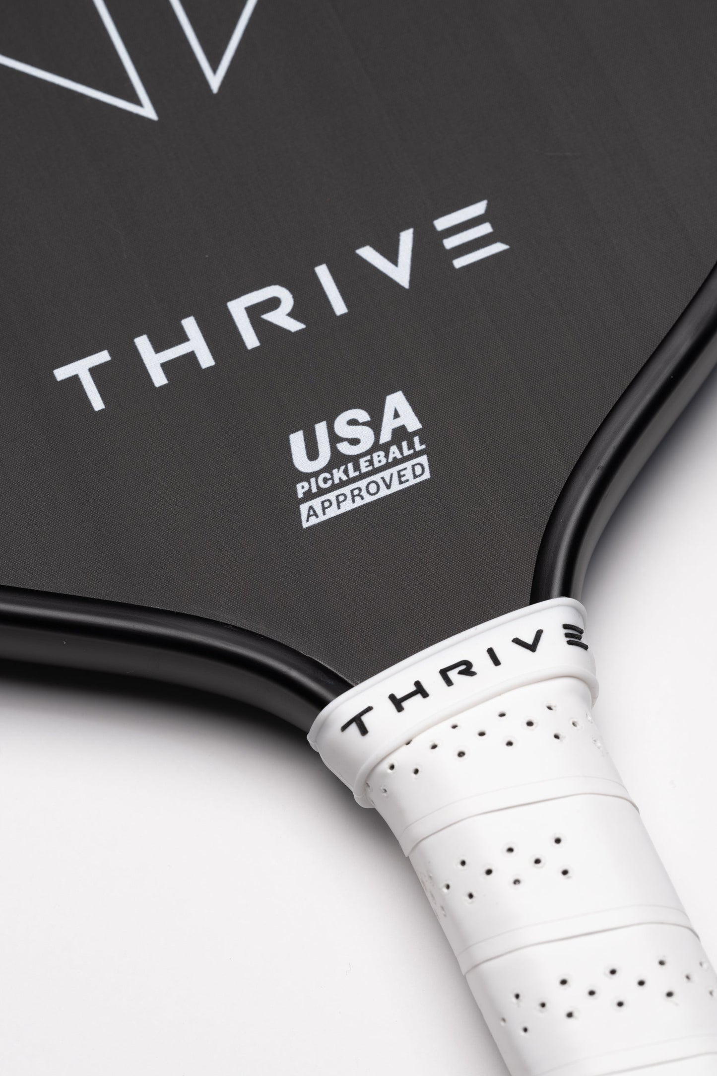 THREAT 16 SINGLES Pickleball Paddle – Power, Spin & Control