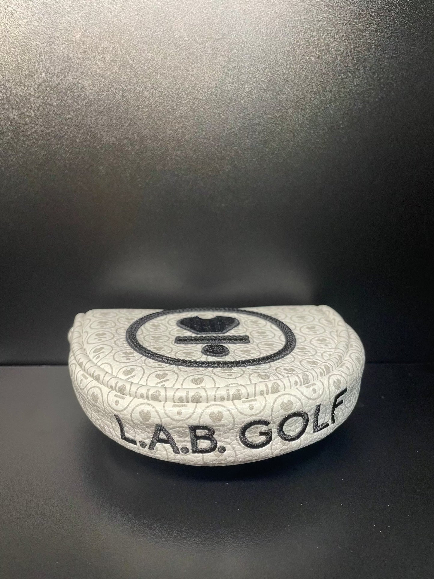LAB MEZZ.1 Putter Headcover