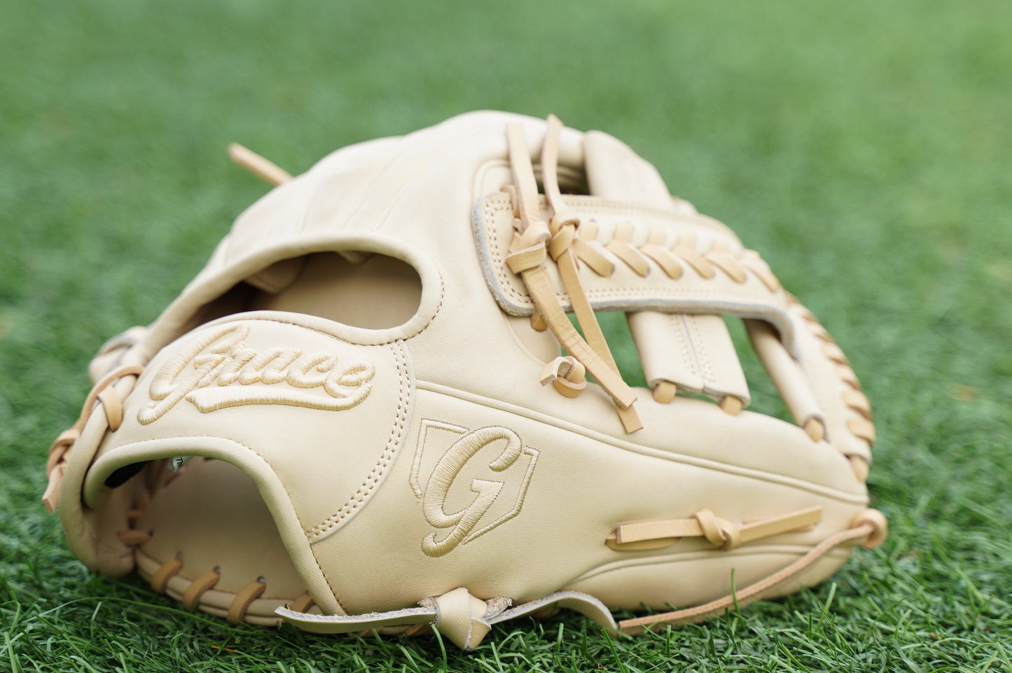 11.75" Infield OG-Web Grace Glove